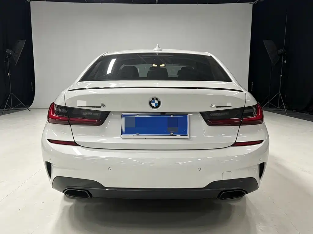 BMW 3 Series 2021