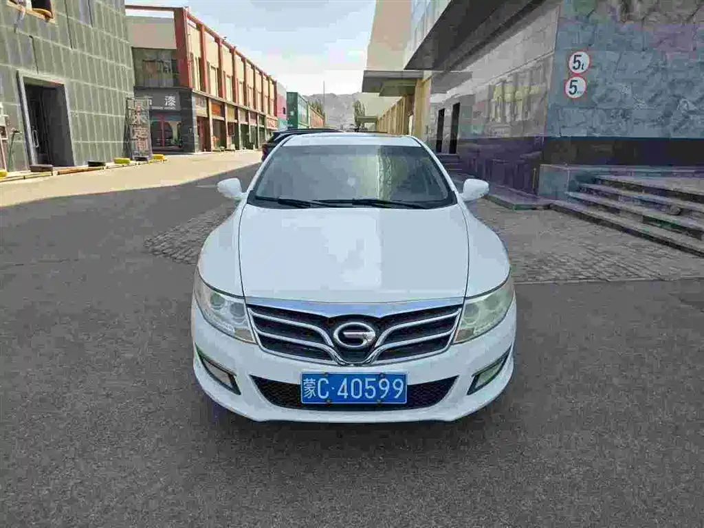 GAC Motor Trumpchi GA5 2014