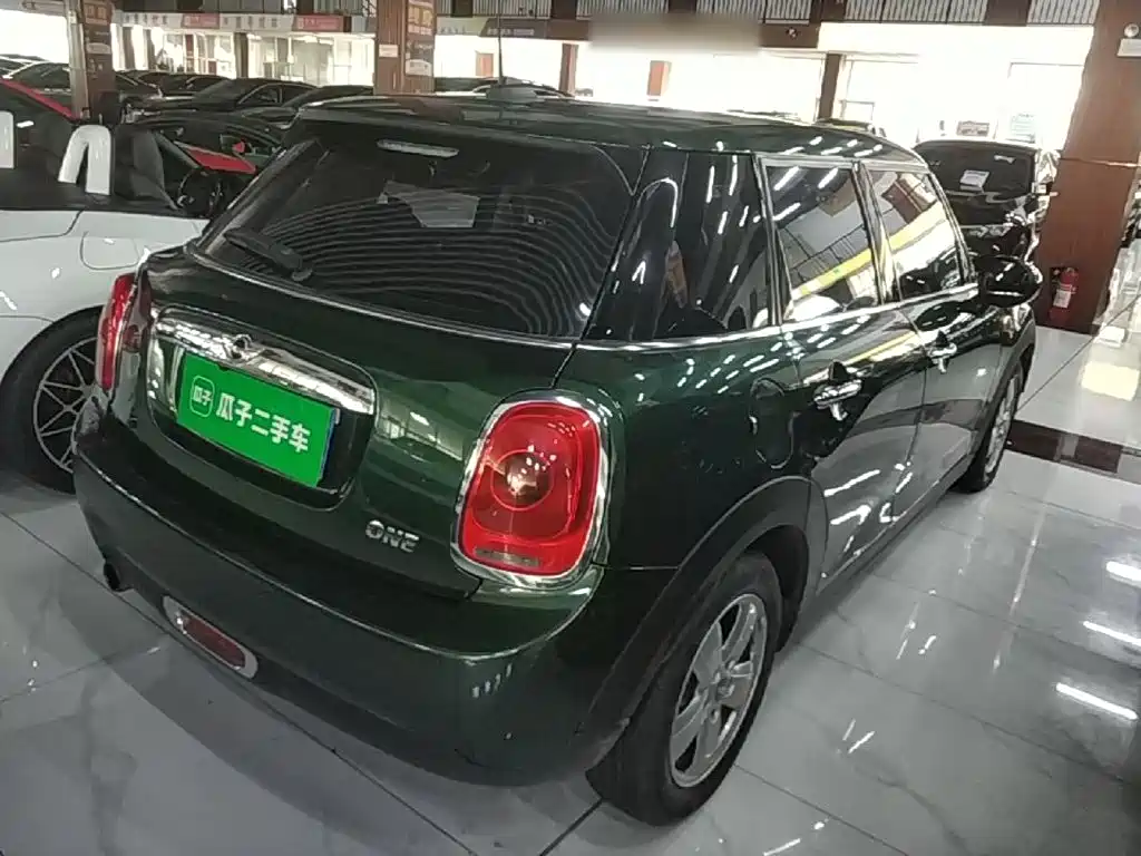 MINI MINI 2017