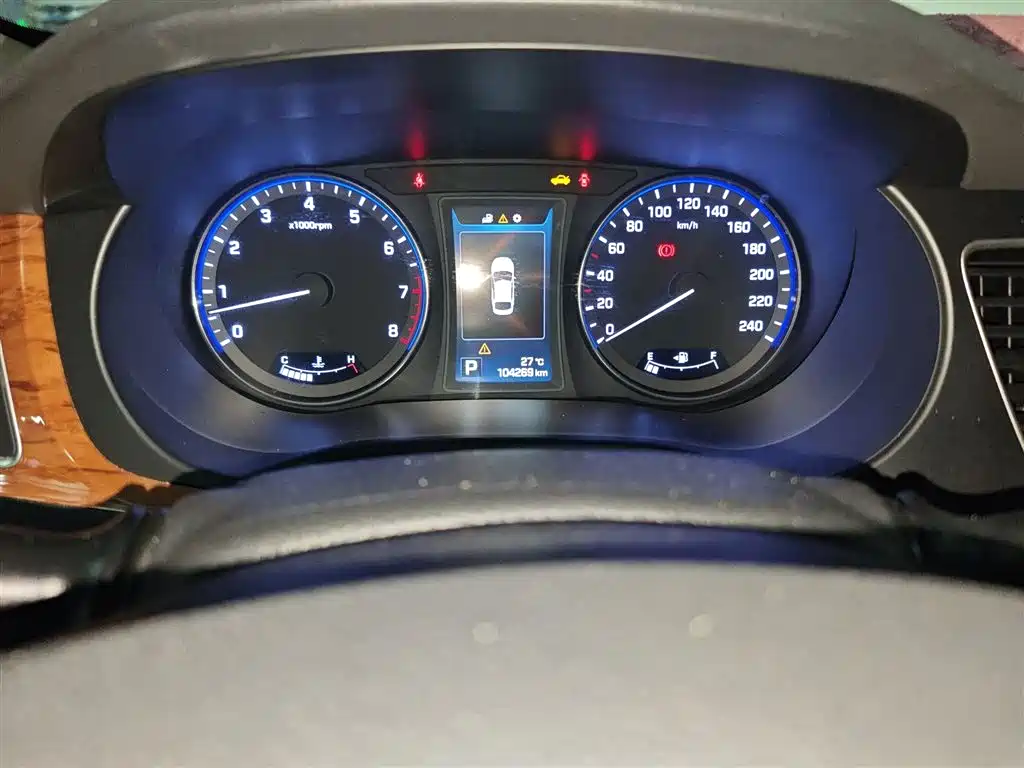 Hyundai Mistra 2015 — фото 5