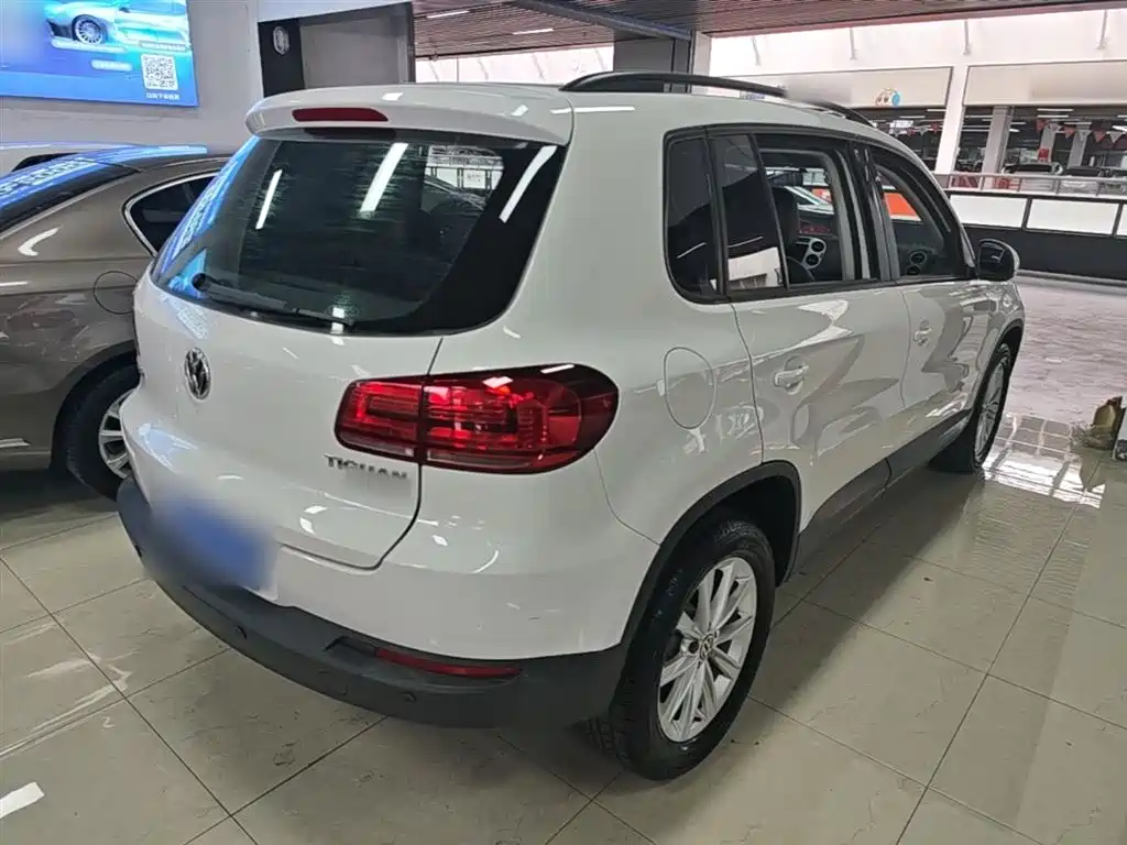 Volkswagen Tiguan 2019 — фото 7