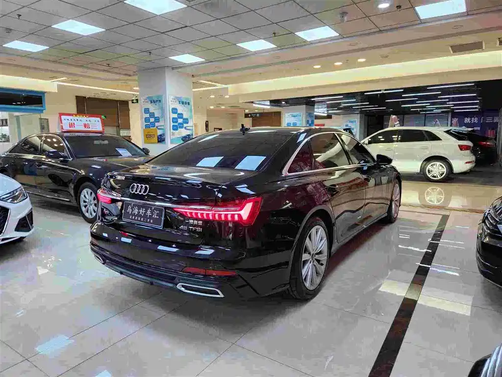 Audi A6L 2021