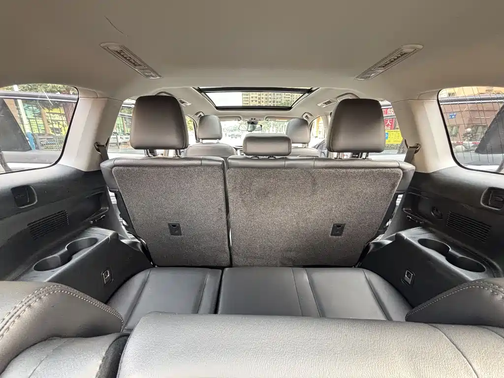 Toyota Highlander 2018 — фото 14