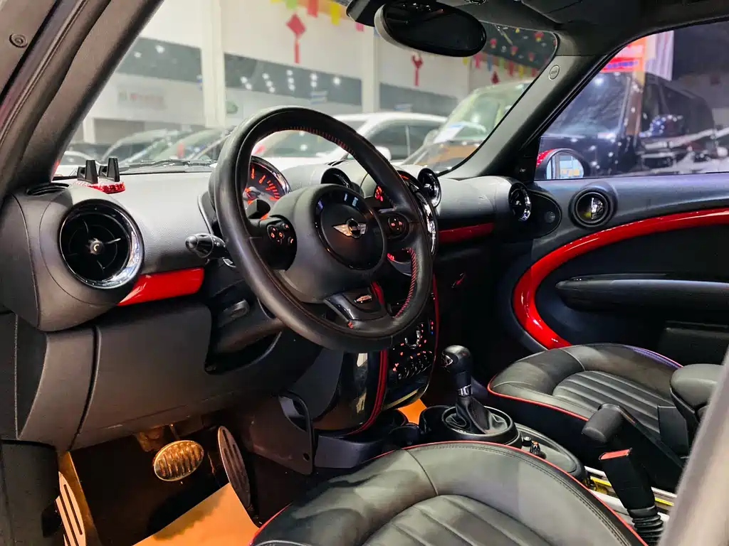 MINI JCW Countryman 2014 — фото 8
