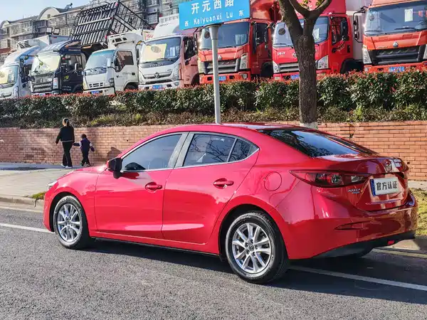 Mazda 3 Axela 2018