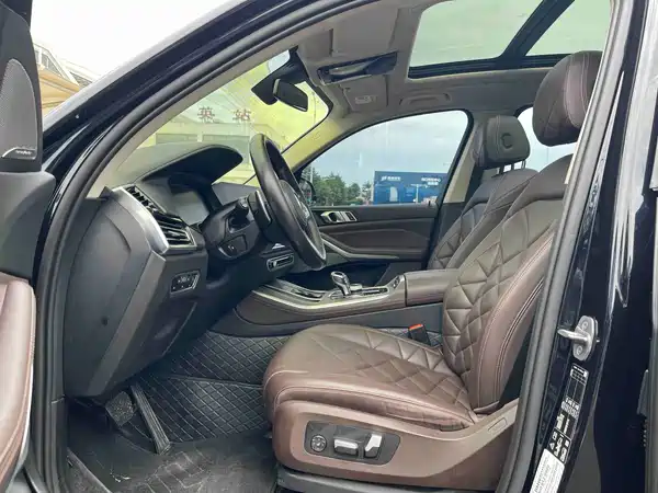 BMW X5 2022