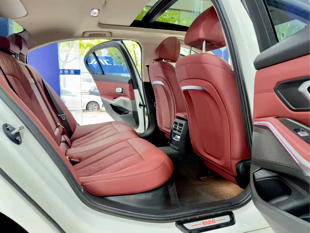 BMW i3 2023 — фото 15