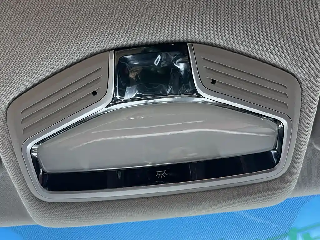 Geely Emgrand S 2022 — фото 17