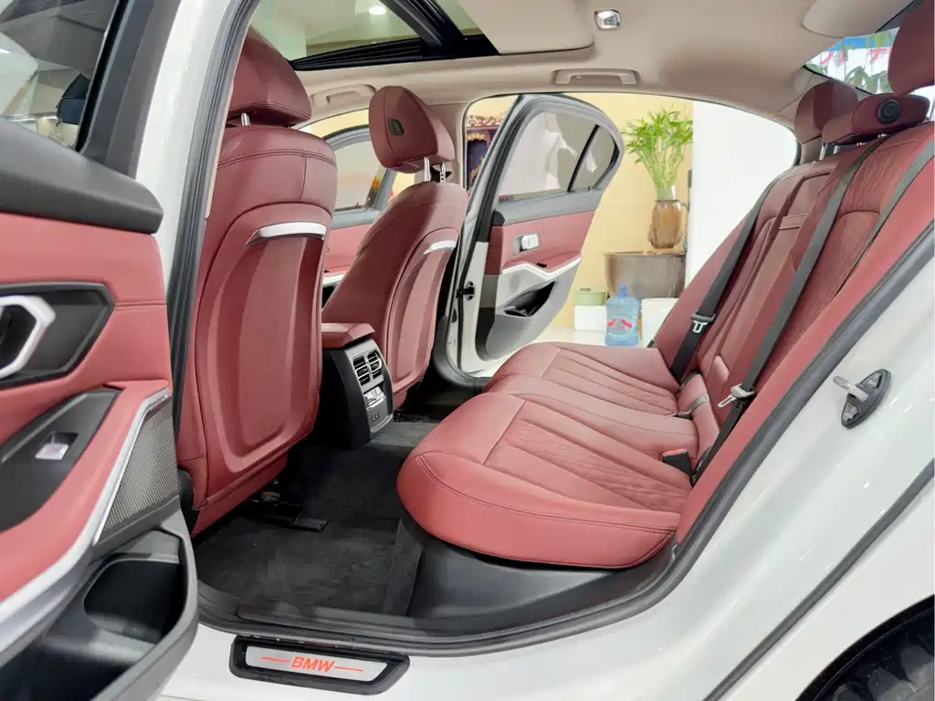 BMW i3 2023 — фото 11
