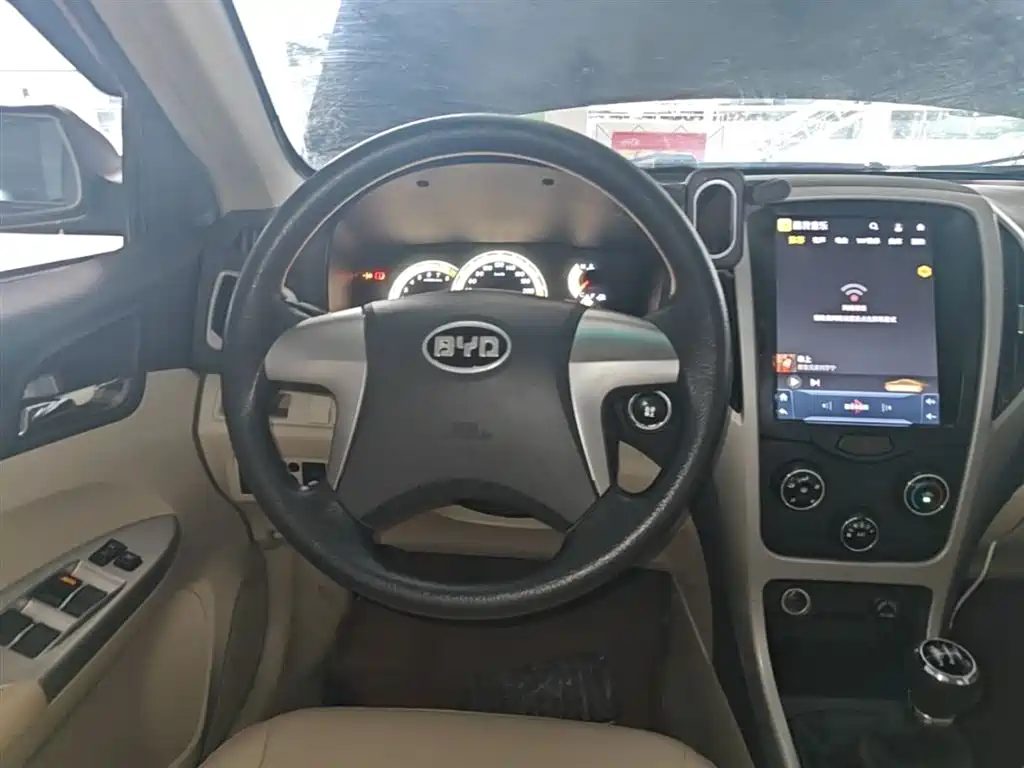 BYD F3 2015 — фото 11