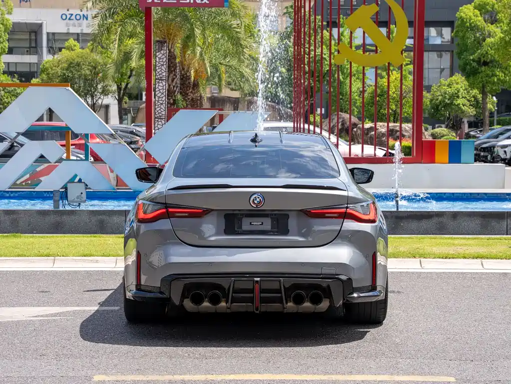 BMW M4 2023 — фото 5