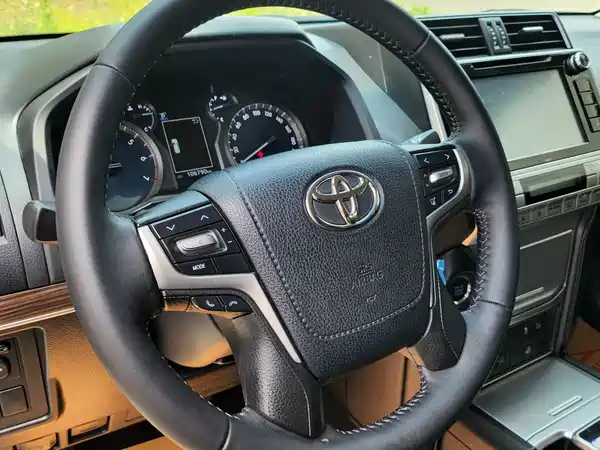 Toyota Prado 2018