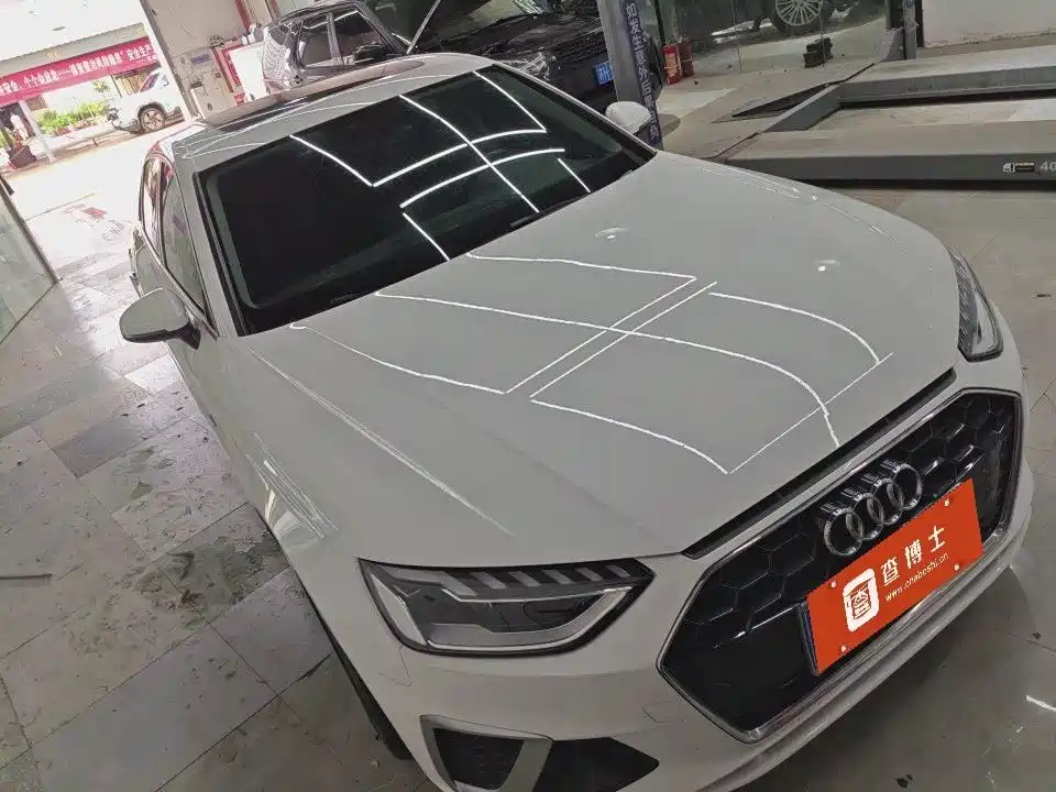 Audi A4L 2021