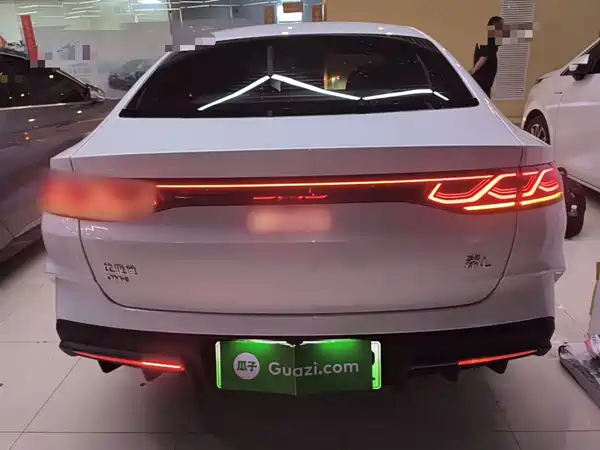 BYD Qin L 2024