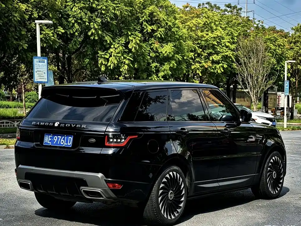 Land Rover Sport 2020 — фото 4
