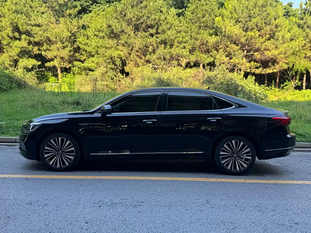 Volkswagen Passat 2021 — фото 4
