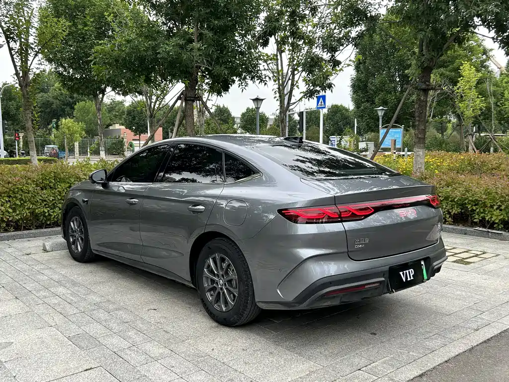 BYD Qin L 2025 — фото 6