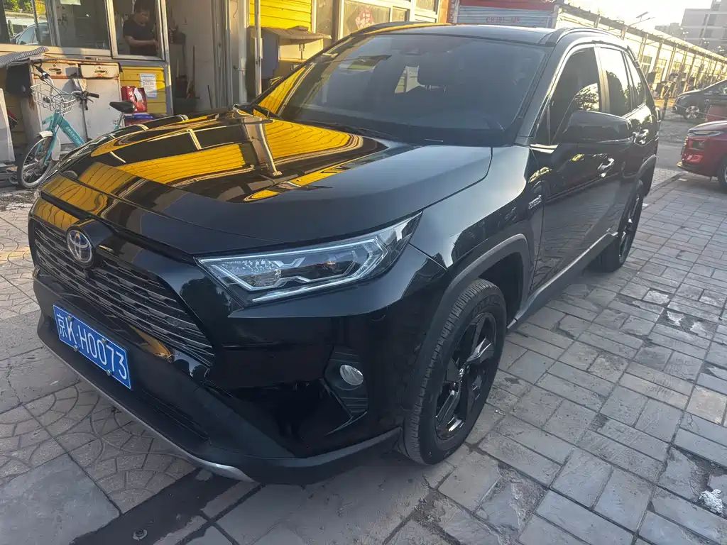 Toyota RAV4 2023