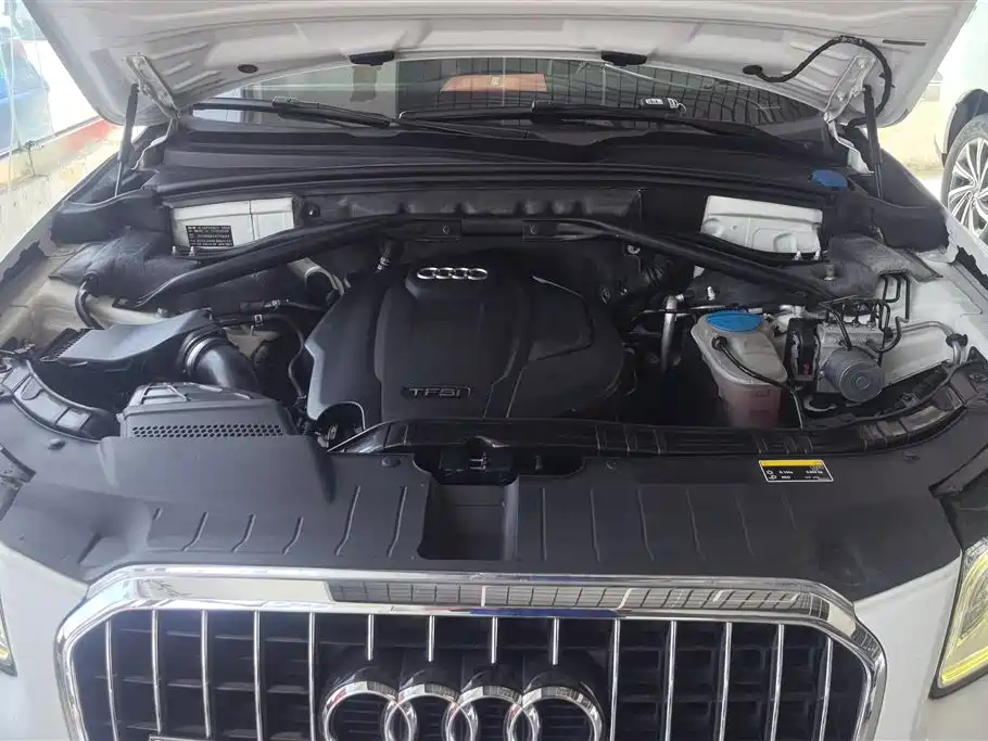 Audi Q5 2018 — фото 10