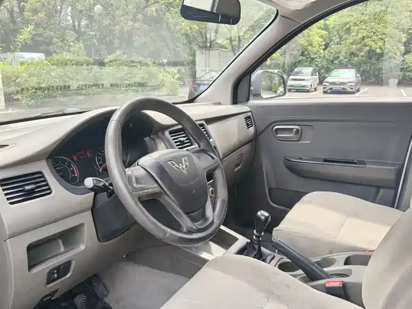Wuling Rongguang V 2019