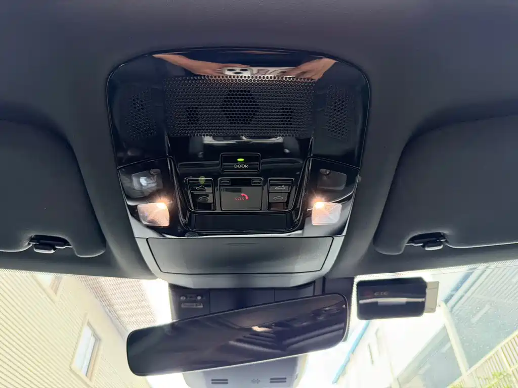 Lexus RX 2025 — фото 16