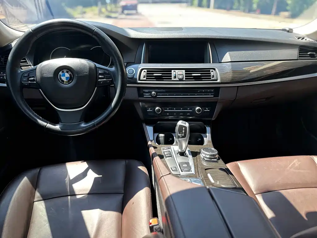 BMW 5 Series 2017