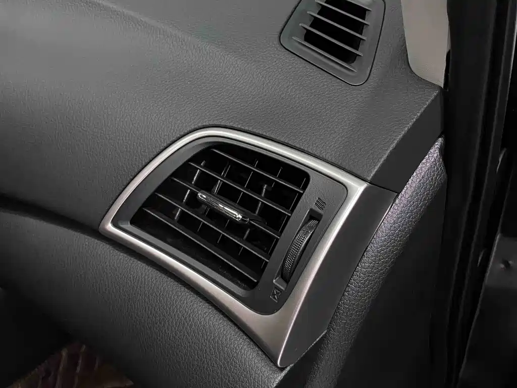 Nissan Sylphy 2024 — фото 15