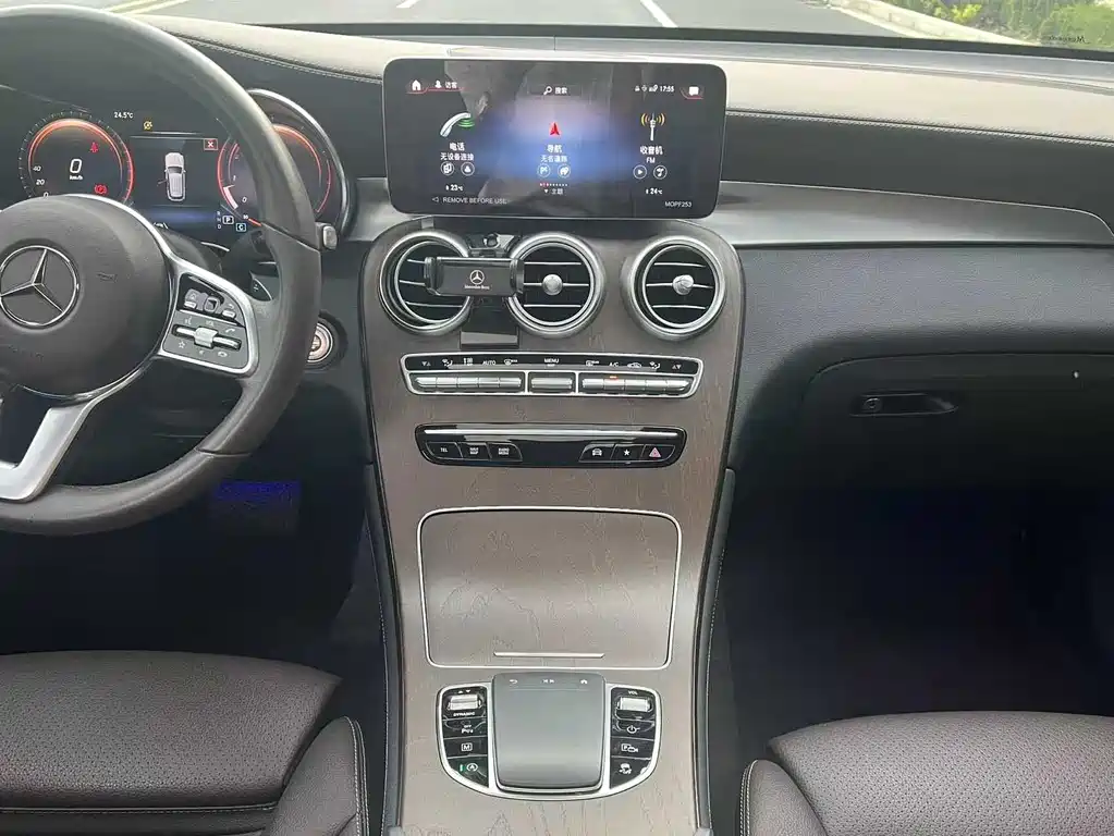 Mercedes-Benz GLC 2022 — фото 10