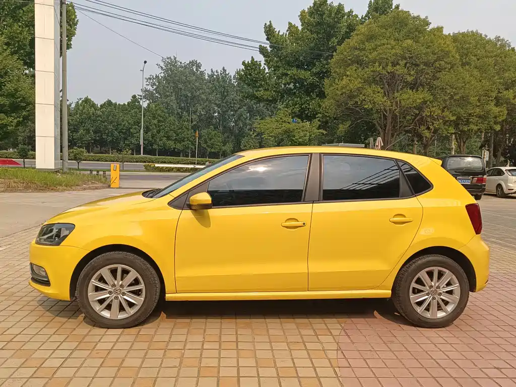 Volkswagen Polo 2014