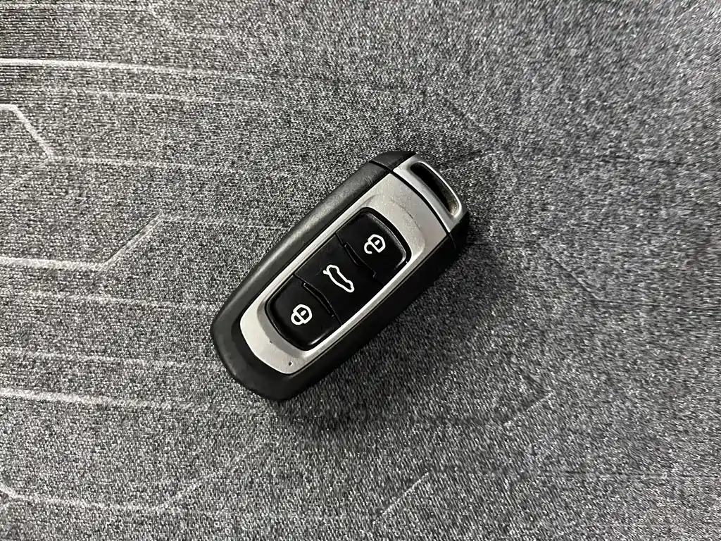 Geely Galaxy Panda 2023 — фото 19