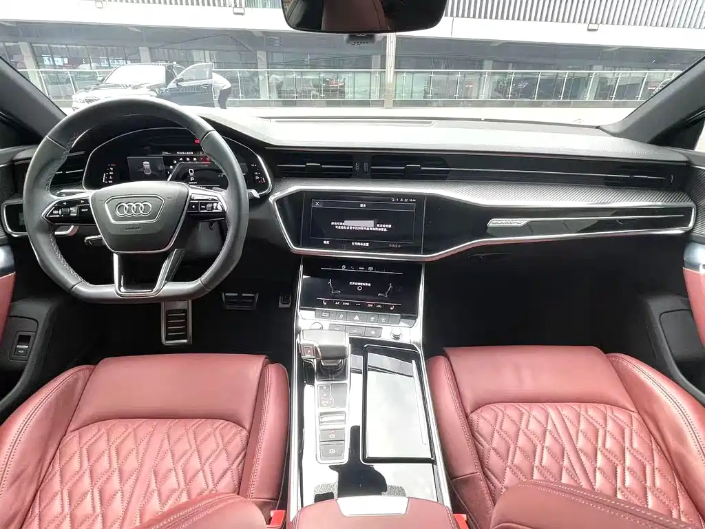 Audi A7L 2022