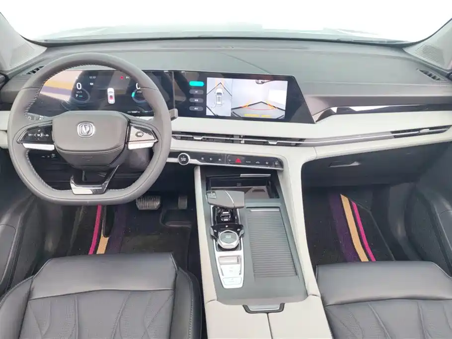 Changan CS75 PLUS 2025 — фото 12