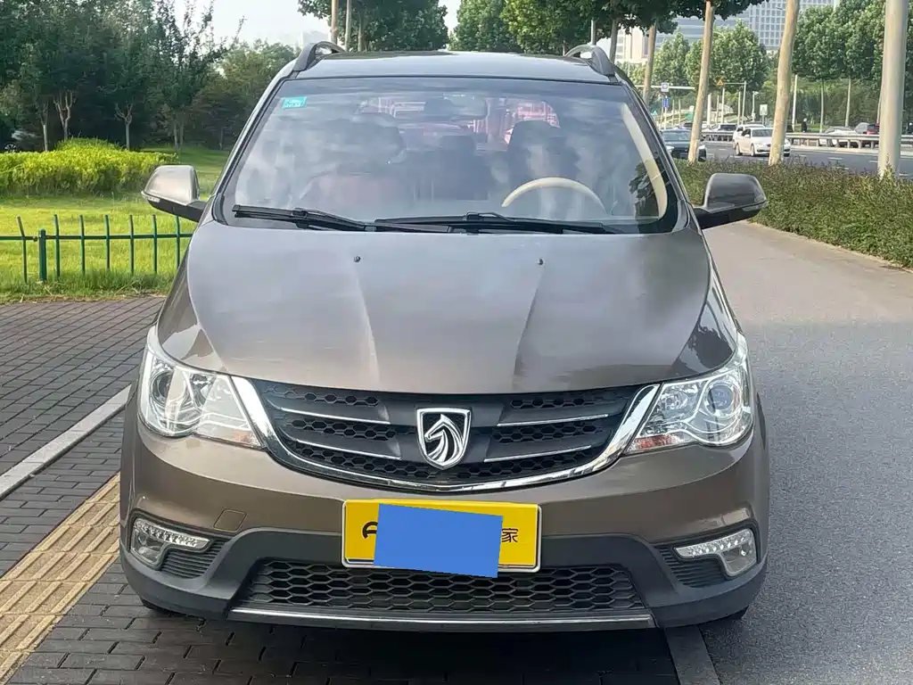 Baojun 730 2014