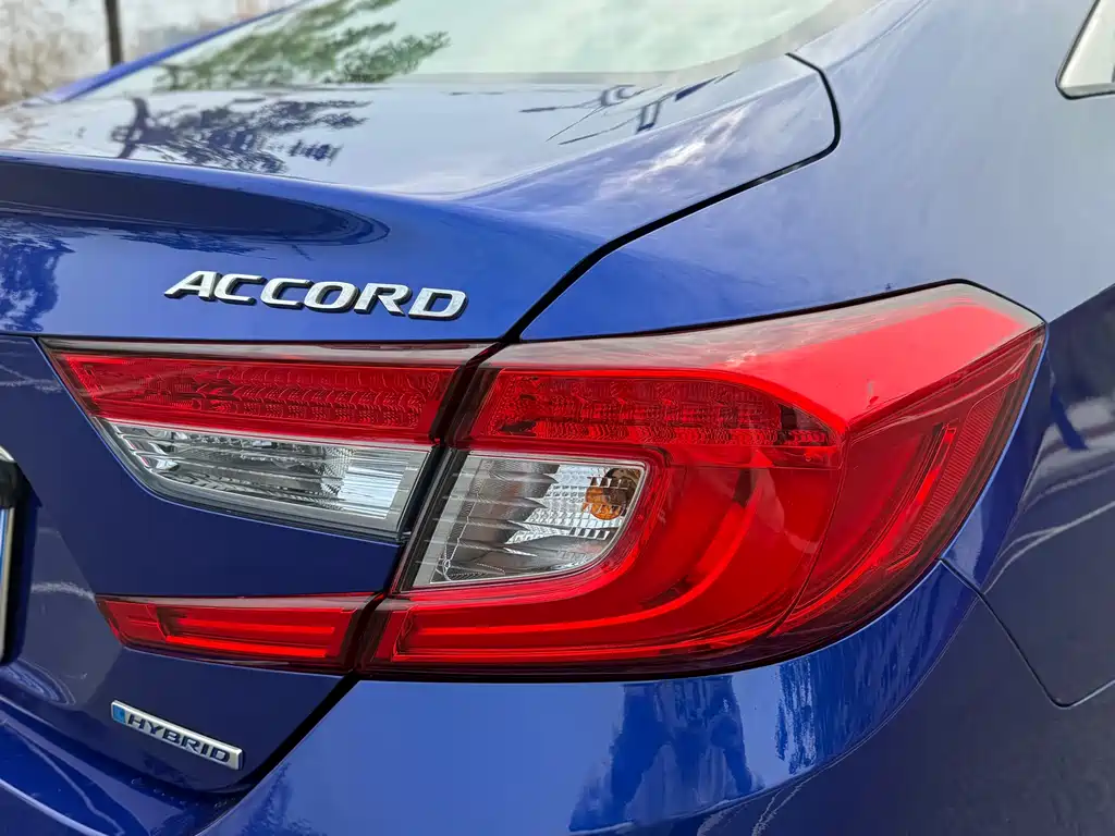 Honda Accord 2019 — фото 11