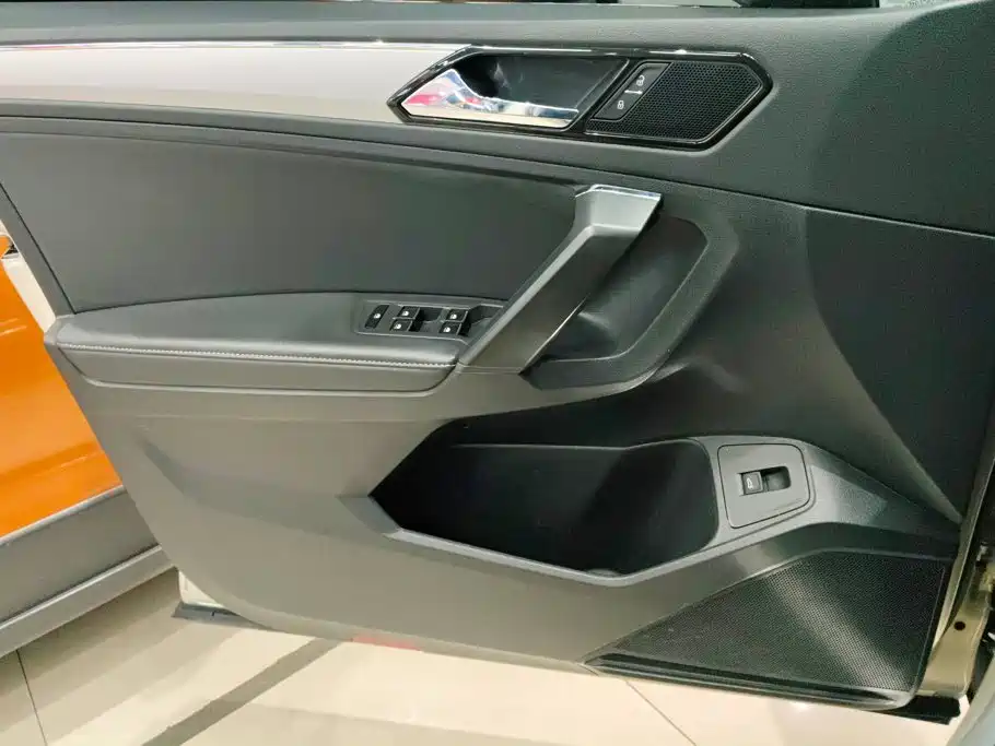 Volkswagen Tiguan L 2019
