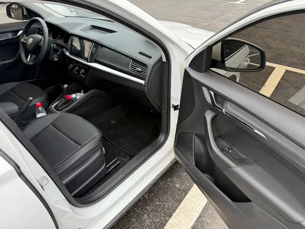 Skoda Kamiq 2023 — фото 12
