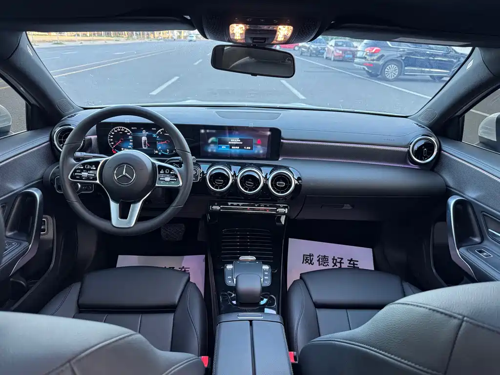 Mercedes-Benz A-Class 2022 — фото 14