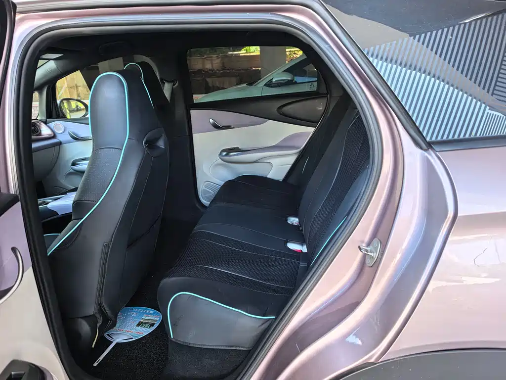BYD Dolphin 2022