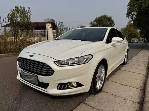 Ford Mondeo 2013