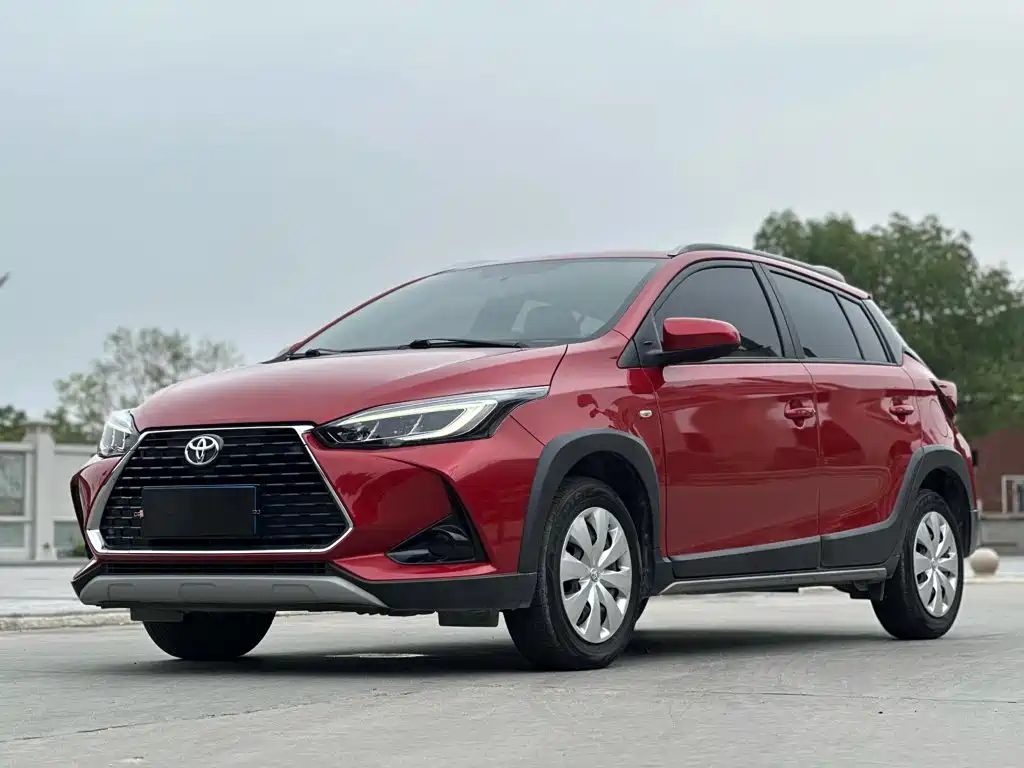 Toyota Yaris L 2022