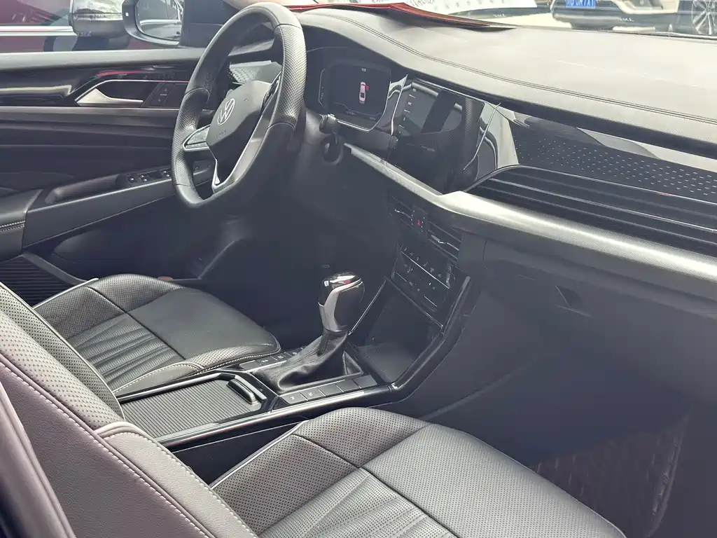 Volkswagen Passat 2022