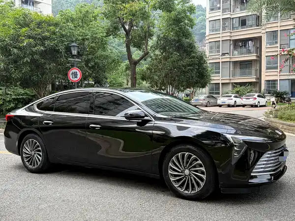 Buick LaCrosse 2024