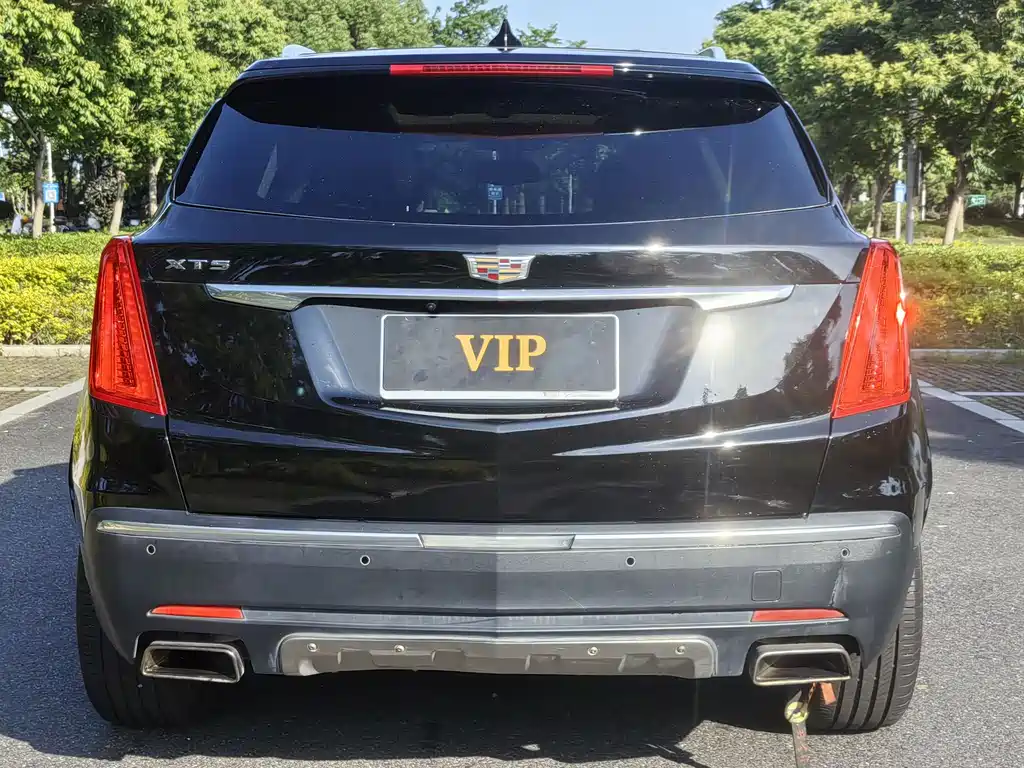 Cadillac XT5 2016 — фото 5