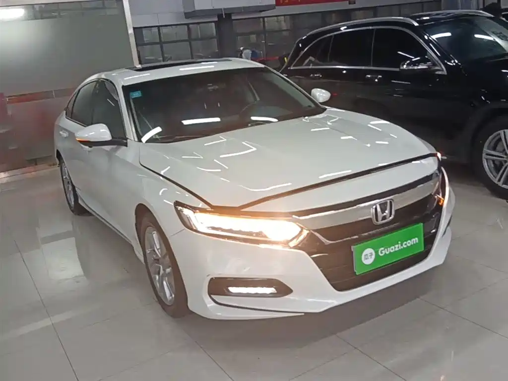 Honda Accord 2019 — фото 4