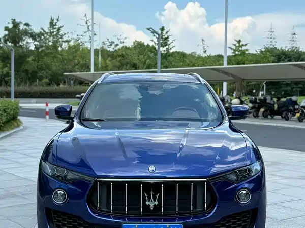 Maserati Levante 2021