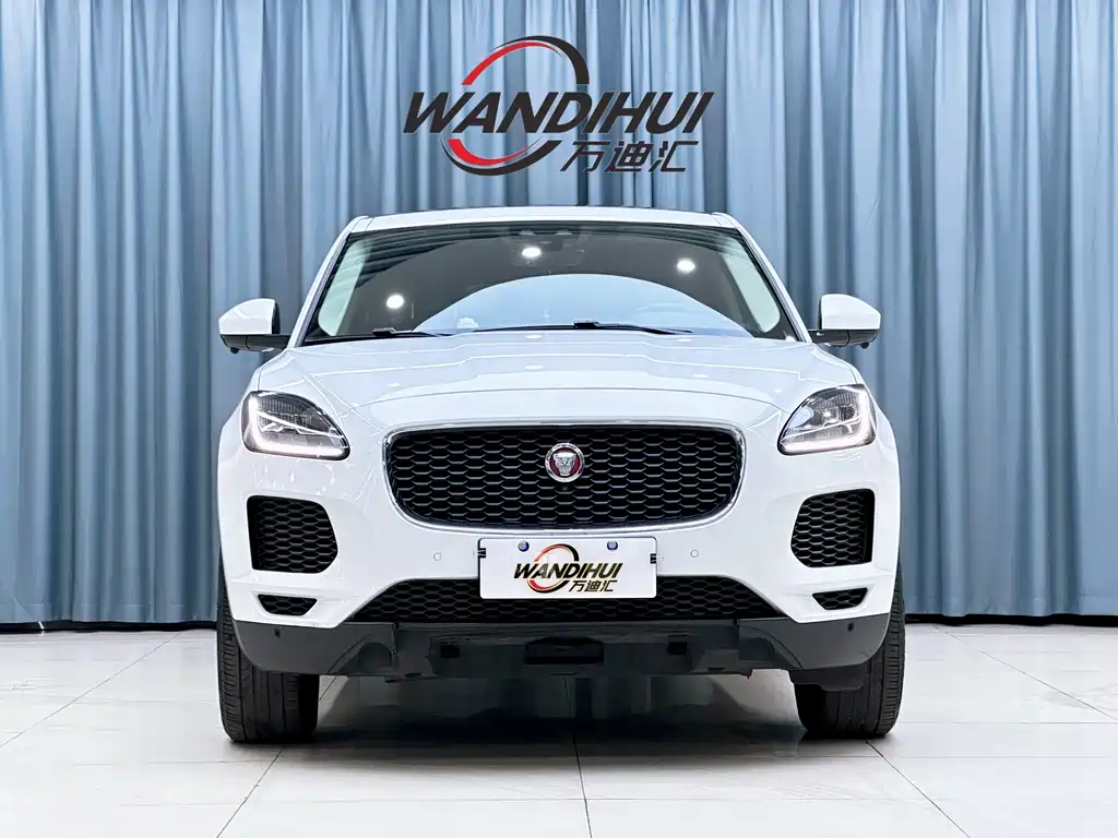 Jaguar E-PACE 2020 — фото 2