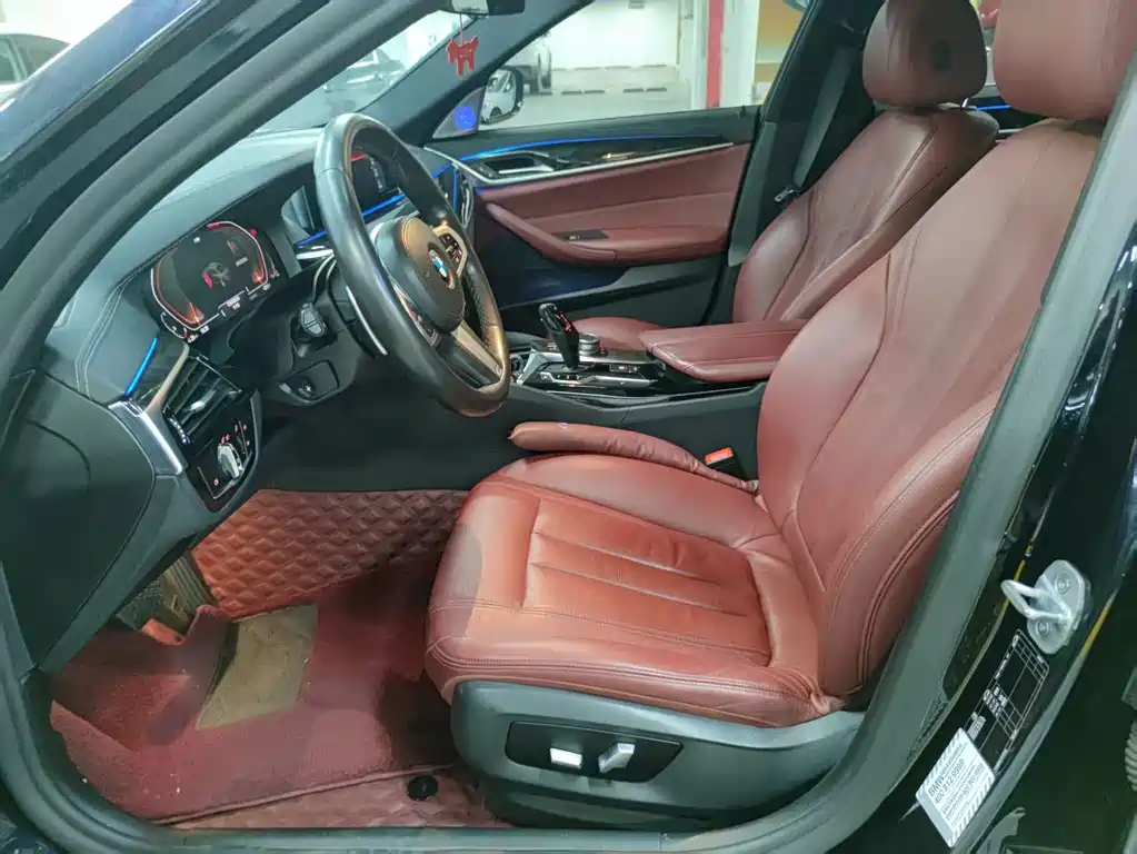 BMW 5 Series 2019