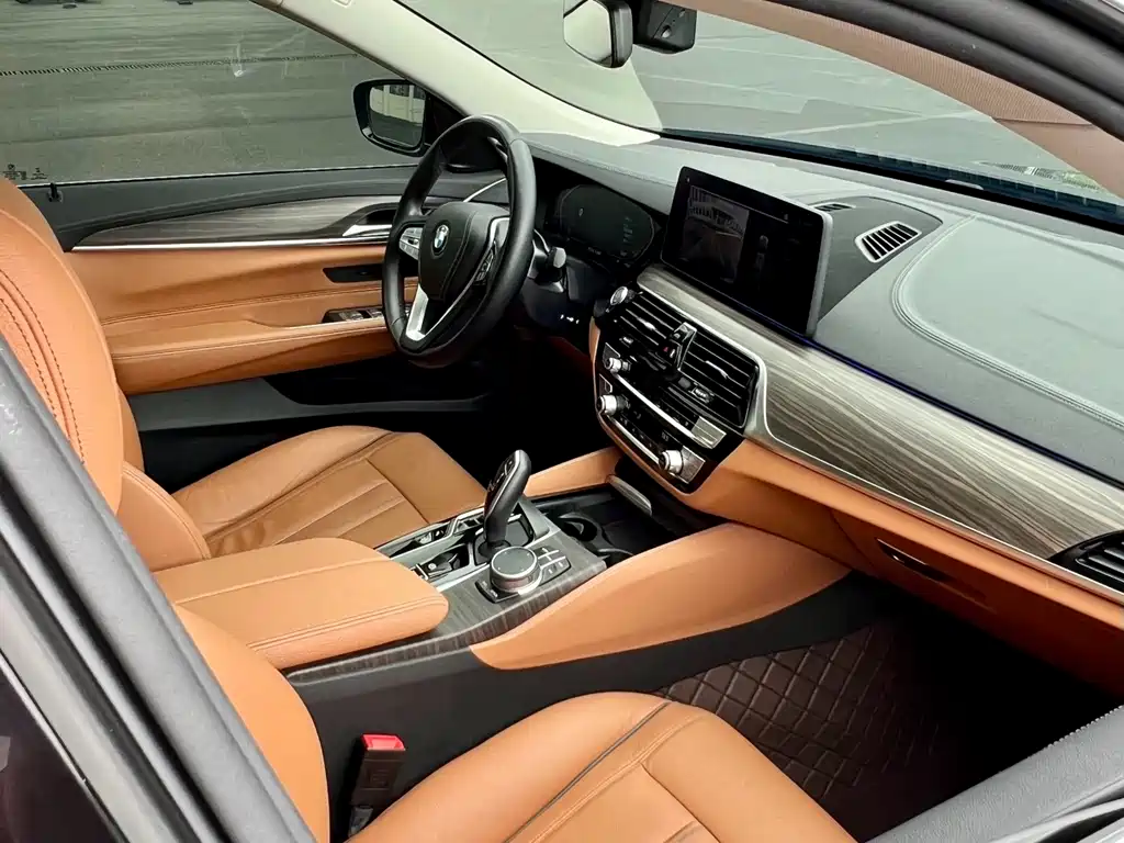 BMW 6 Series GT 2021 — фото 5