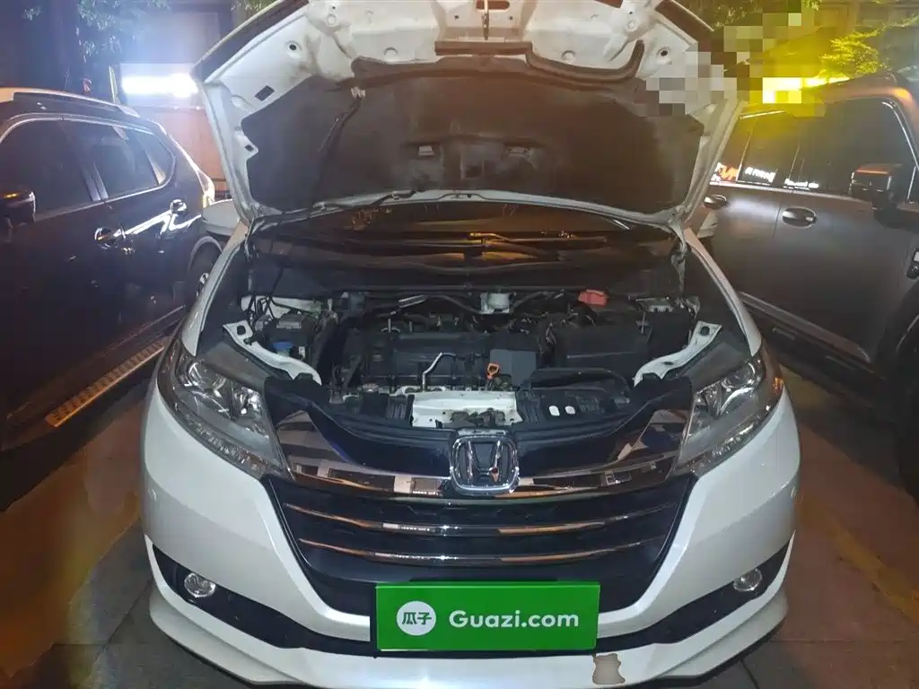 Honda Odyssey 2018 — фото 11