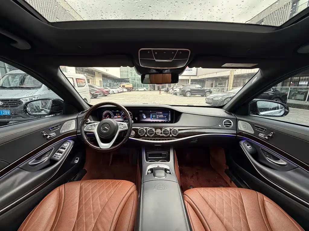 Mercedes-Benz Maybach S-Class 2021 — фото 13